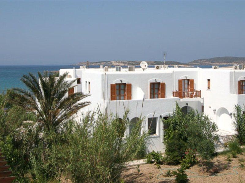 Roussos Beach Hotel Naousa  Bagian luar foto