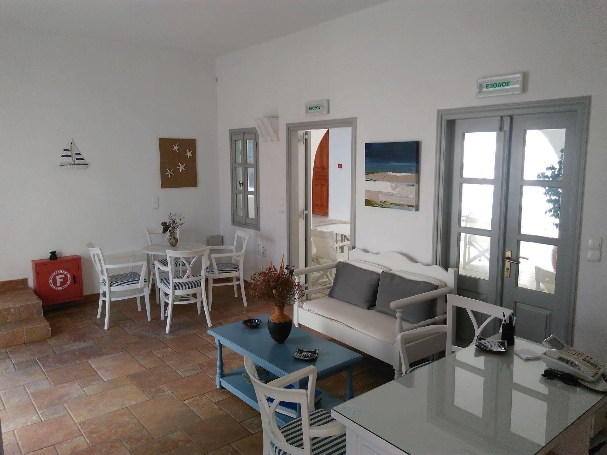 Roussos Beach Hotel Naousa  Bagian luar foto